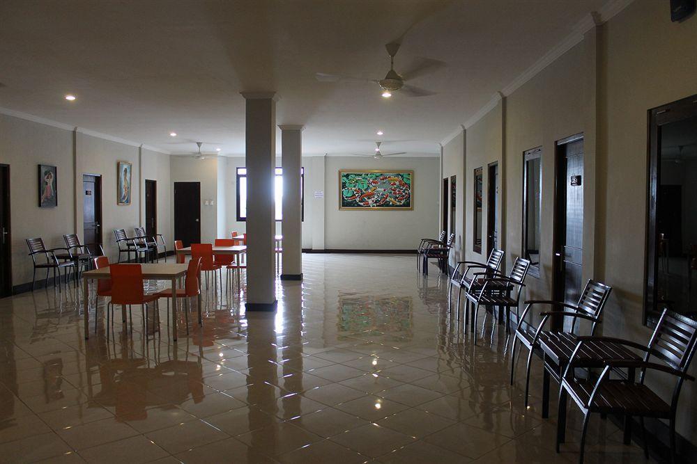 Tasik Jogja Hotel Yogyakarta Ngoại thất bức ảnh