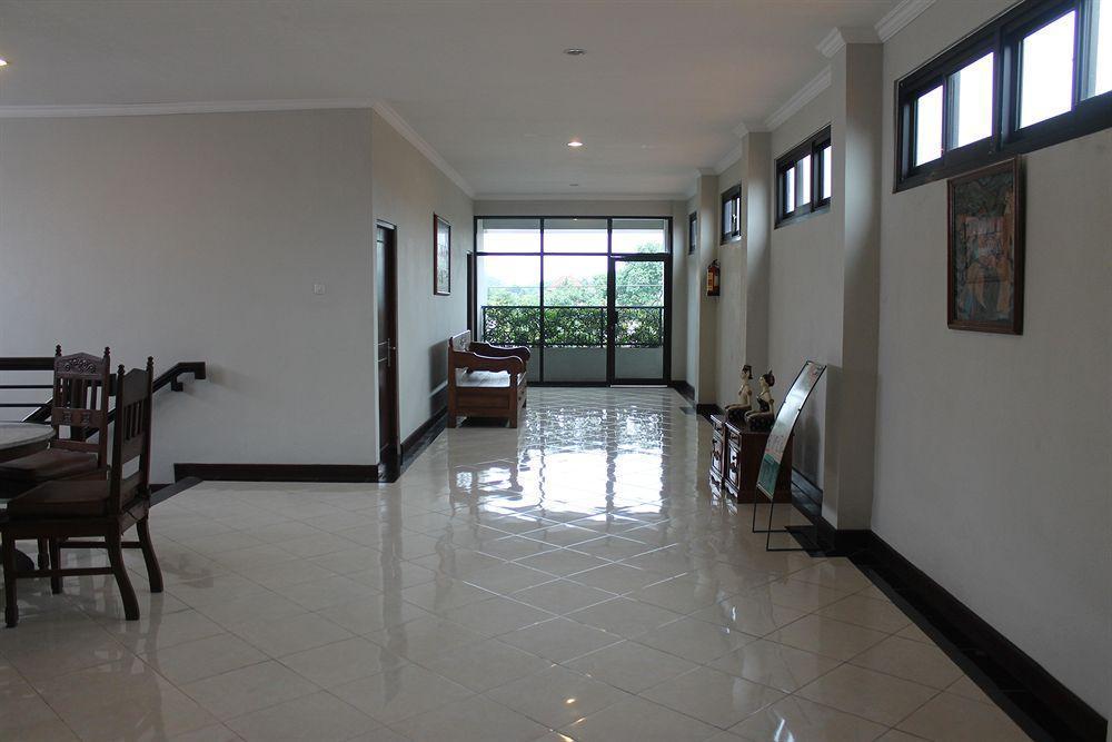 Tasik Jogja Hotel Yogyakarta Ngoại thất bức ảnh