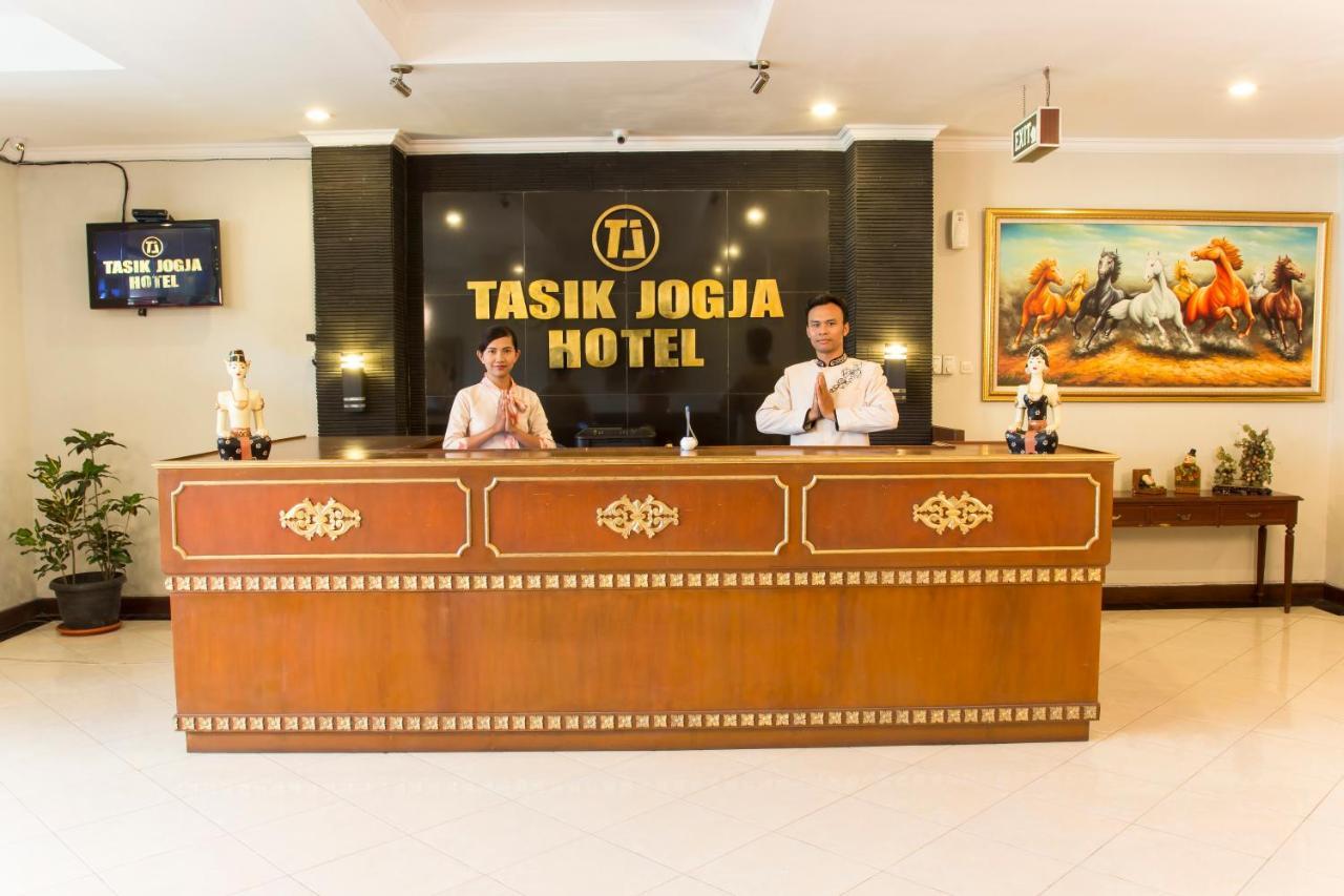 Tasik Jogja Hotel Yogyakarta Ngoại thất bức ảnh