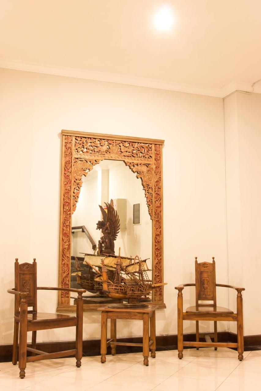 Tasik Jogja Hotel Yogyakarta Ngoại thất bức ảnh